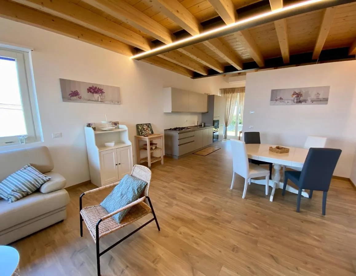 Casa Zoe Villa Colico 0*,